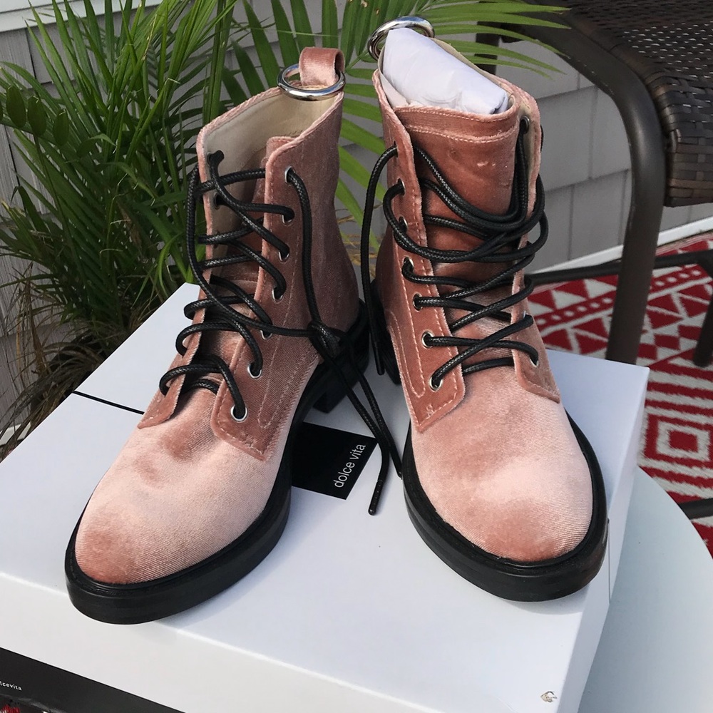 Dolce Vita Bardot Rose Velvet Combat Boot Size 7